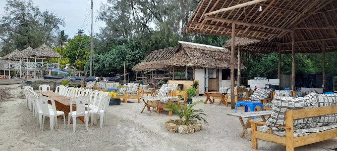 Mzabibu Beach Bar and Restaurant