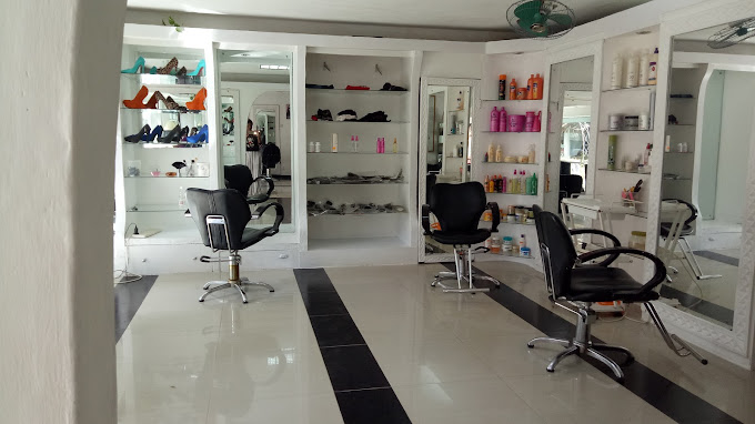 Rene's Beauty Salon & Barber