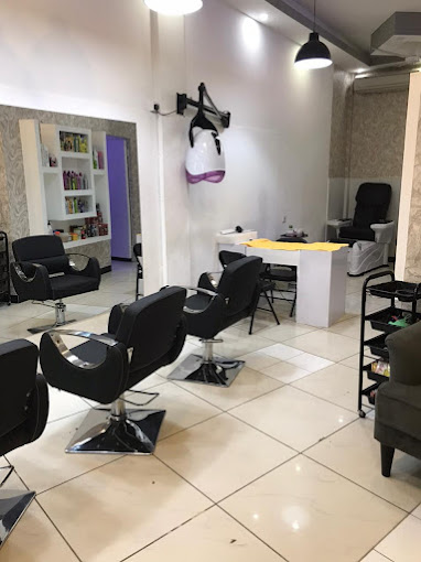 Rue, Bella Beauty Salon and Barber