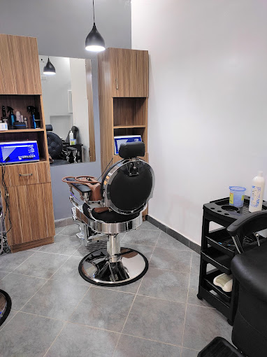 Upturn Barber & Salon