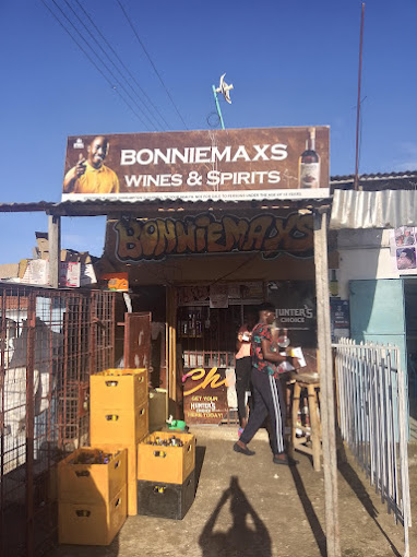 Bonniemacs Wines & Spirits