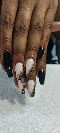 Glow Nails and Salon Bamburi