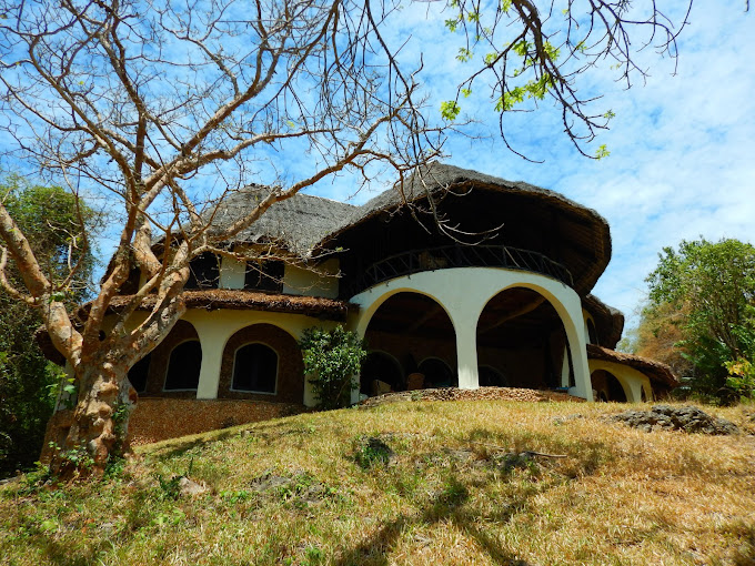 Mkelekele House