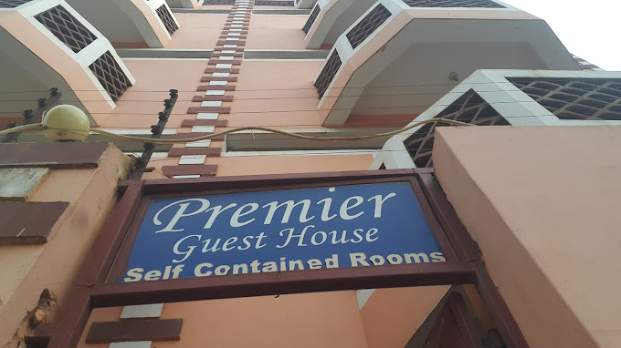 Premier Guest House & Cottages