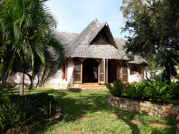 Tiwani Cottage