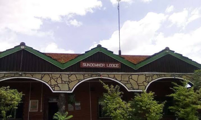 Sundowner Lodge