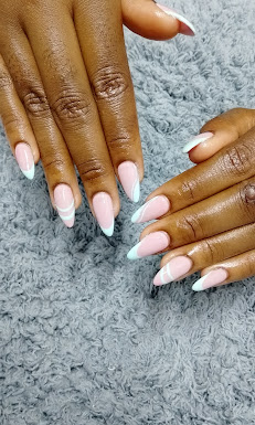 The Luxe Nails Studio