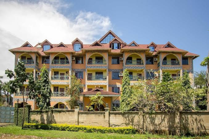 Parkview Safari Hotel & Apartments