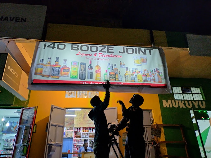 i40 booze joint