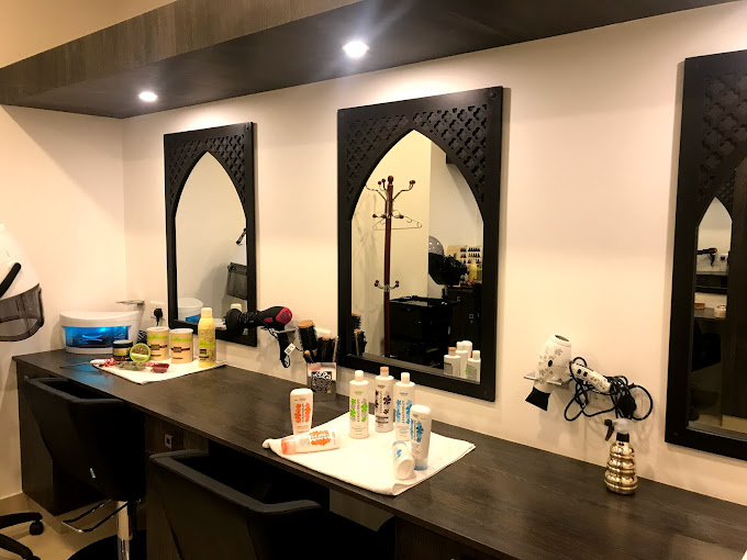 Ameerah Ladies Spa and Salon