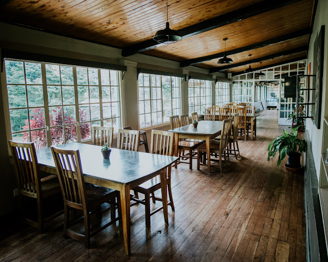 Muna Tree Cafe at Brackenhurst