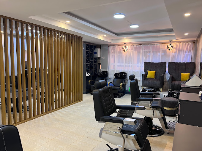 Valira Hair Studio