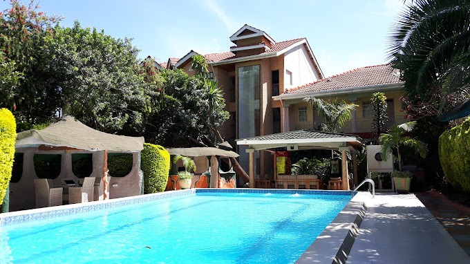 Comfort Gardens Hotel