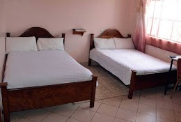 The REE Hotel and Apartments